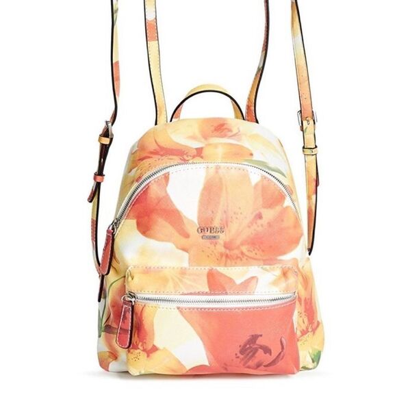 GUESS Women's Take A Dive Floral Backpack
Adjustable backpack straps - Picture 1 of 6